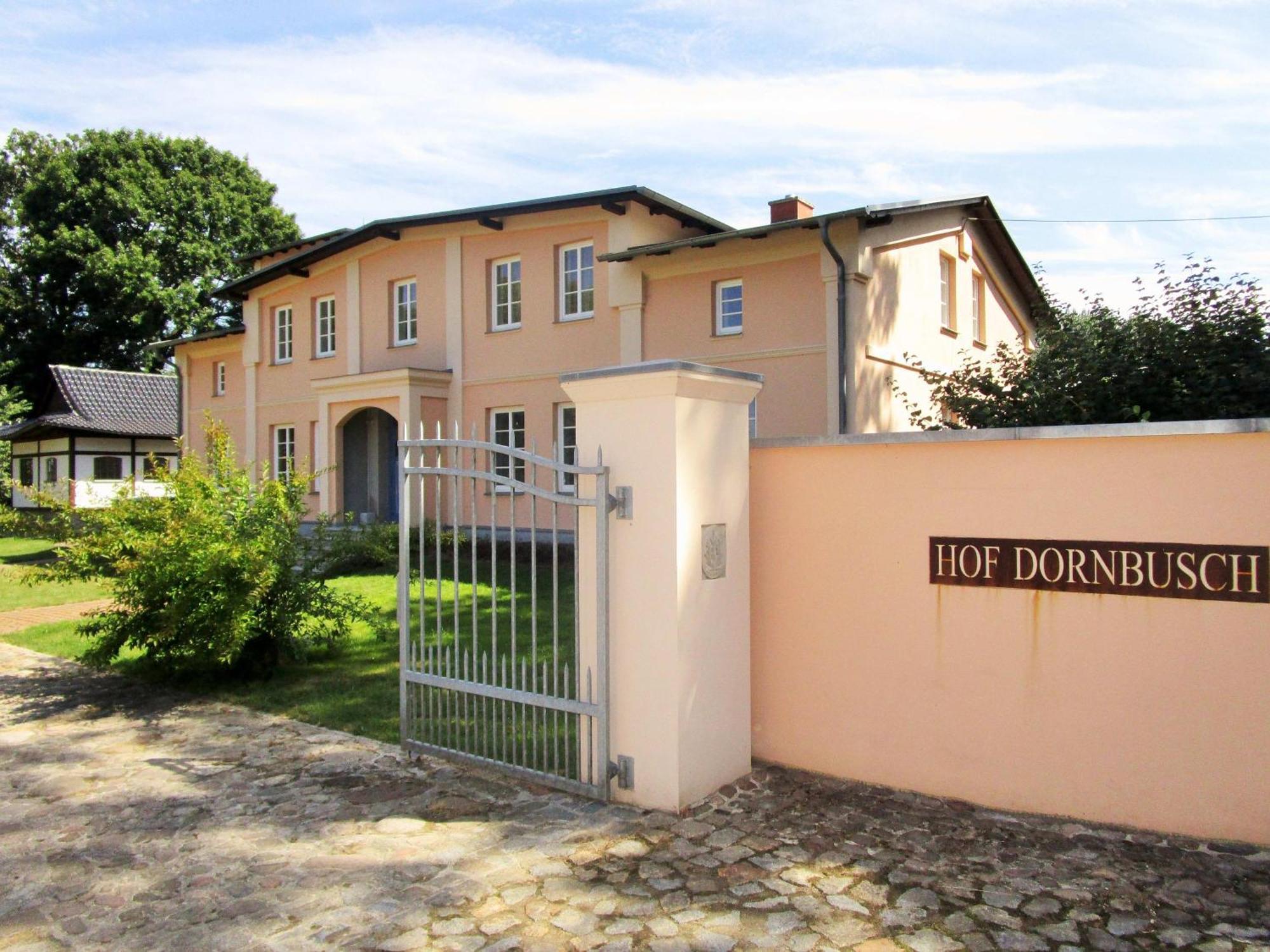 Gutshof Dornbusch Fewo 2 - Seefahrer Kröpelin Exterior foto